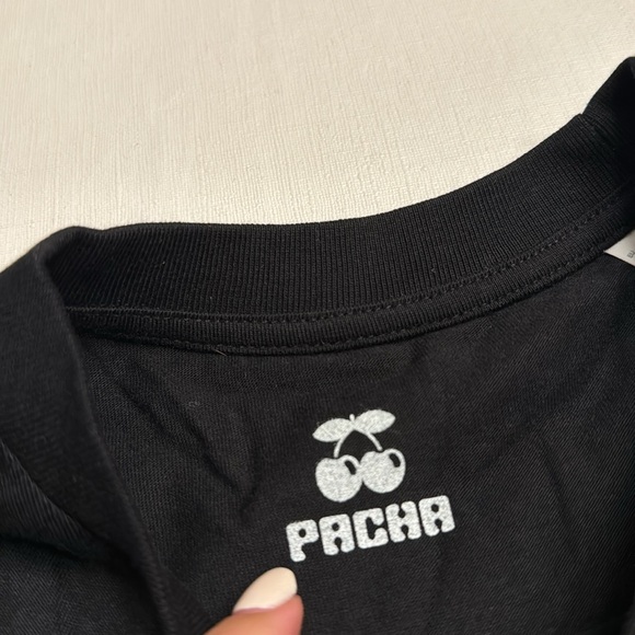 PACHA CHERRY EMBROIDERED TSHIRT - Picture 3 of 6